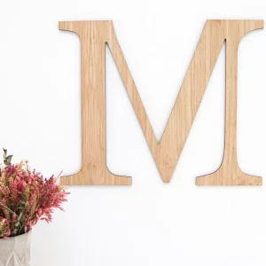 Bokstav - Ljus eller mörk ek - 33 cm
