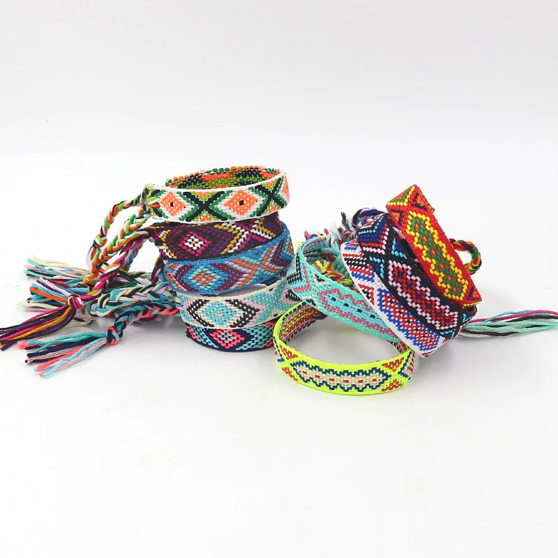Tygarmband med tofsar (26 olika modeller) - Bild 2